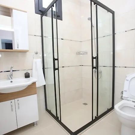 Talia Villalari Villa