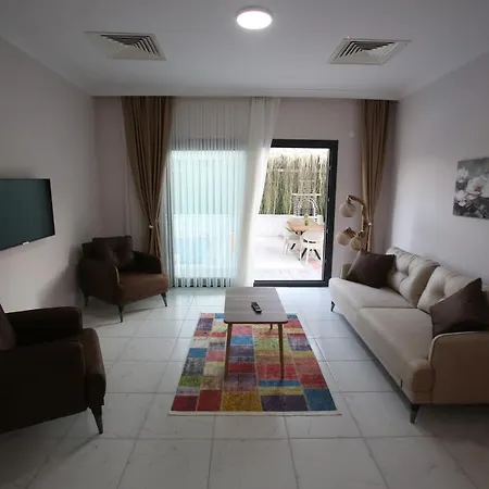 Talia Villalari Villa