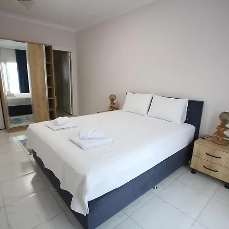 Talia Villalari Villa Fethiye