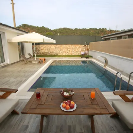 Talia Villalari Fethiye